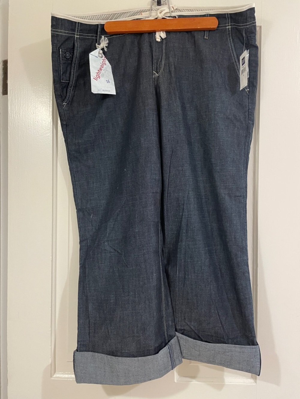 Vintage GAP 1969 Limited Edition Dark Blue Cropped Roll‑Cuff Jeans